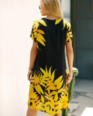 Short Sleeve Leaf Print Round Neck Dress